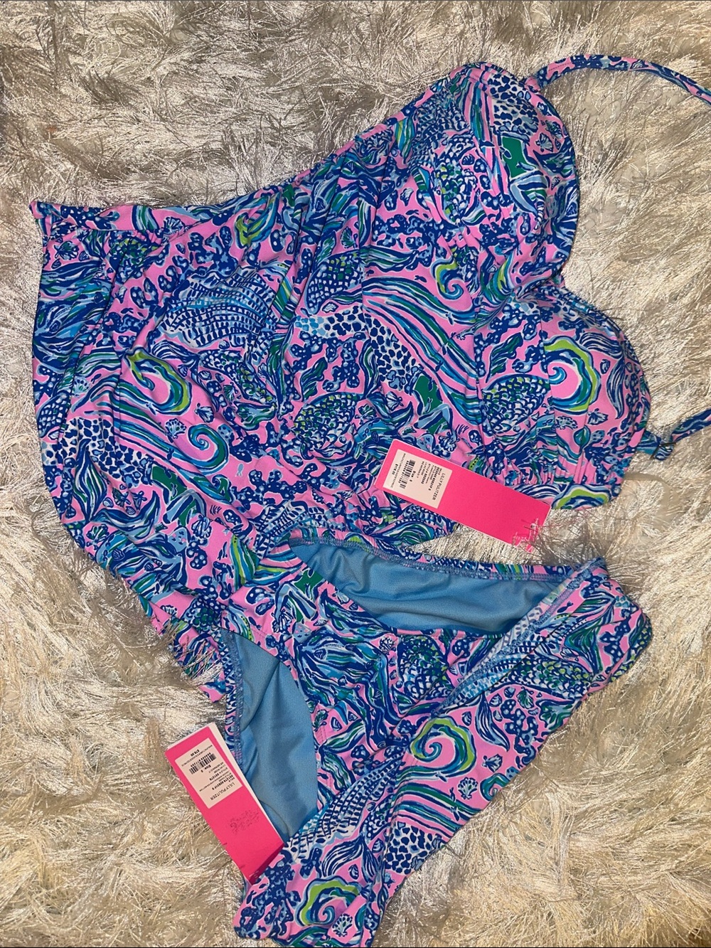 Lilly Pulitzer women’s tankini Swimsuit - Pink, Blue & Green Tropical Print
NWT